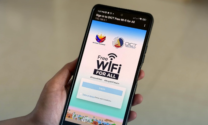 Giao diện một mạng wifi công cộng trên smartphone. Ảnh:  Ditc Region/Facebook