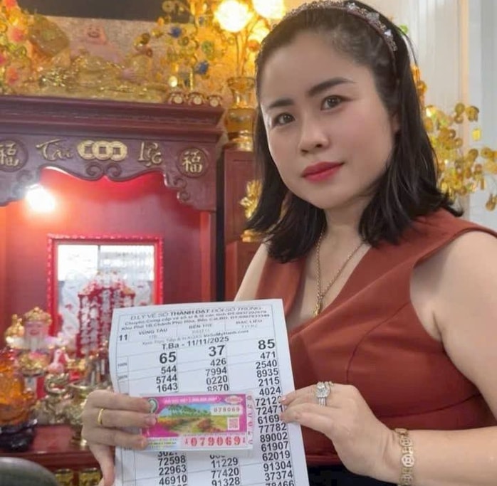 Nam khách hàng TPHCM trúng lớn Xổ số miền Nam nhờ mua online - Ảnh 1.