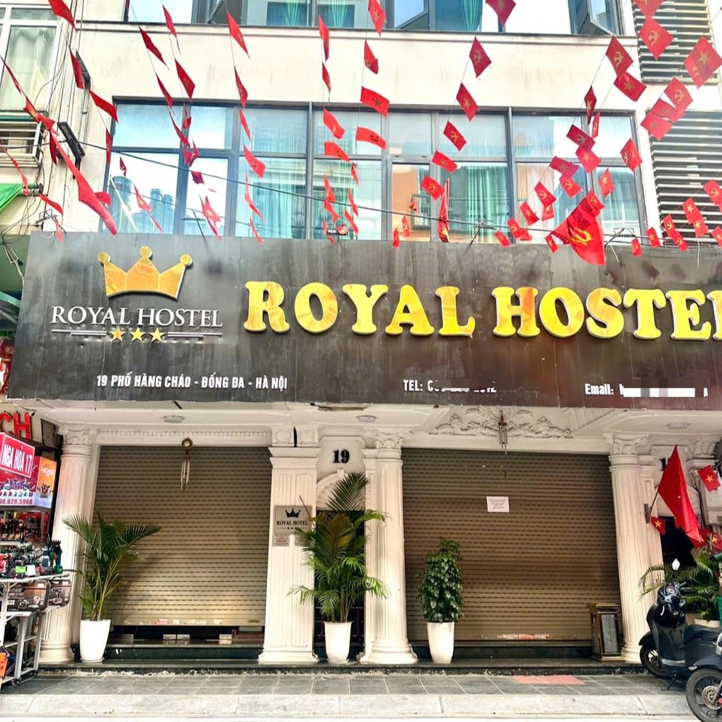 Vụ khách sạn từ chối khách lúc 2h: Đình chỉ nhân viên, rà lại quy trình - 1