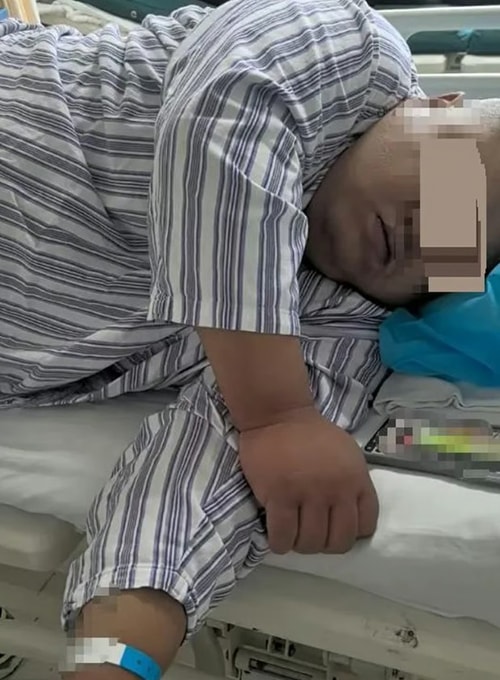 Li khi trong bệnh viện. Ảnh chụp màn hình