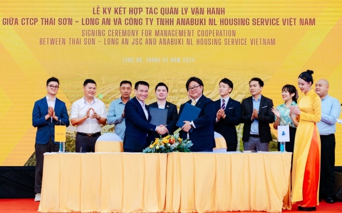 CTCP Thái Sơn Long An (đơn vị thành viên của T&T Group) và Anabuki NL Việt Nam ký kết hợp tác quản lý vận hành dự án T&T City Millennia. Ảnh: T&T Group