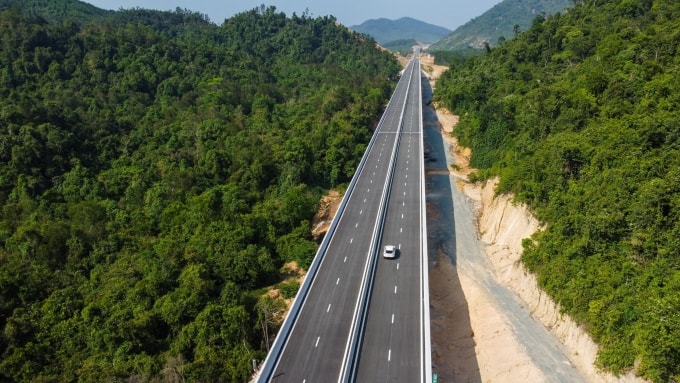 Cao tốc Vân Phong - Nha Trang. Ảnh: Bùi Toàn