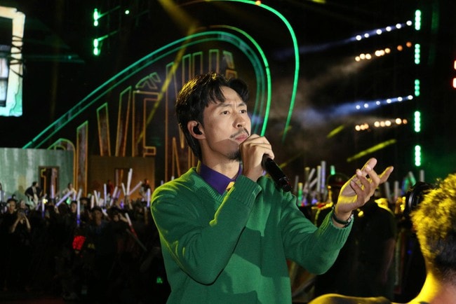 Đen Vâu, Trọng Tấn bùng nổ trong Concert 'Quảng Ninh - Đất mỏ anh hùng'- Ảnh 5. Đen Vâu, Trọng Tấn bùng nổ trong Concert 'Quảng Ninh - Đất mỏ anh hùng'- Ảnh 5.