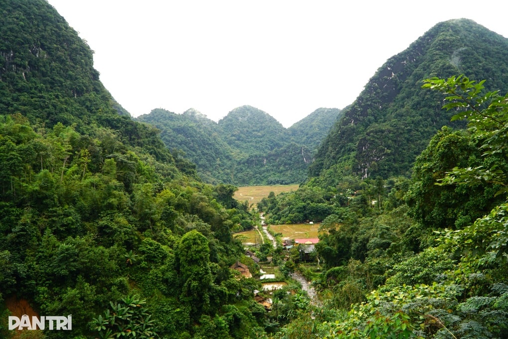 Đội xe ôm chở khách ở thung lũng và cách “trả ơn” thiên nhiên đặc biệt - 1