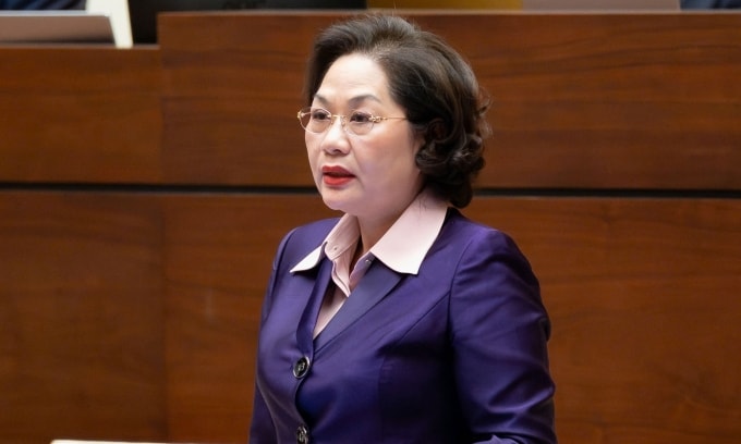 Thống đốc Nguyễn Thị Hồng tại phiên họp Quốc hội chiều 14/11. Ảnh: Media Quốc hội