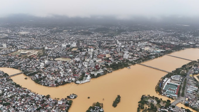 Lũ gây ngập lụt ở TP Huế tháng 10/2025. Ảnh: Võ Thạnh