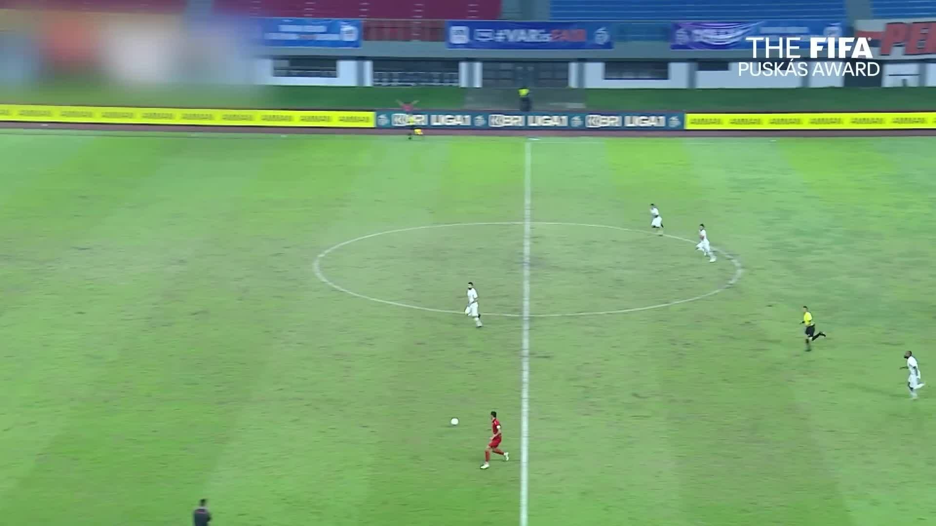 Trung vệ Indonesia được đề cử 'Bàn thắng đẹp nhất năm'