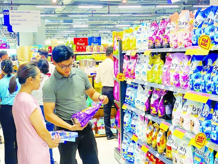 Hàng Việt vươn lên bằng tiêu chuẩn Nhật - Ảnh 2.