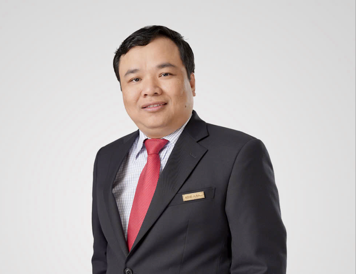 Ông Vũ Văn Tiền làm Chủ tịch HĐQT ABBANK - Ảnh 2.