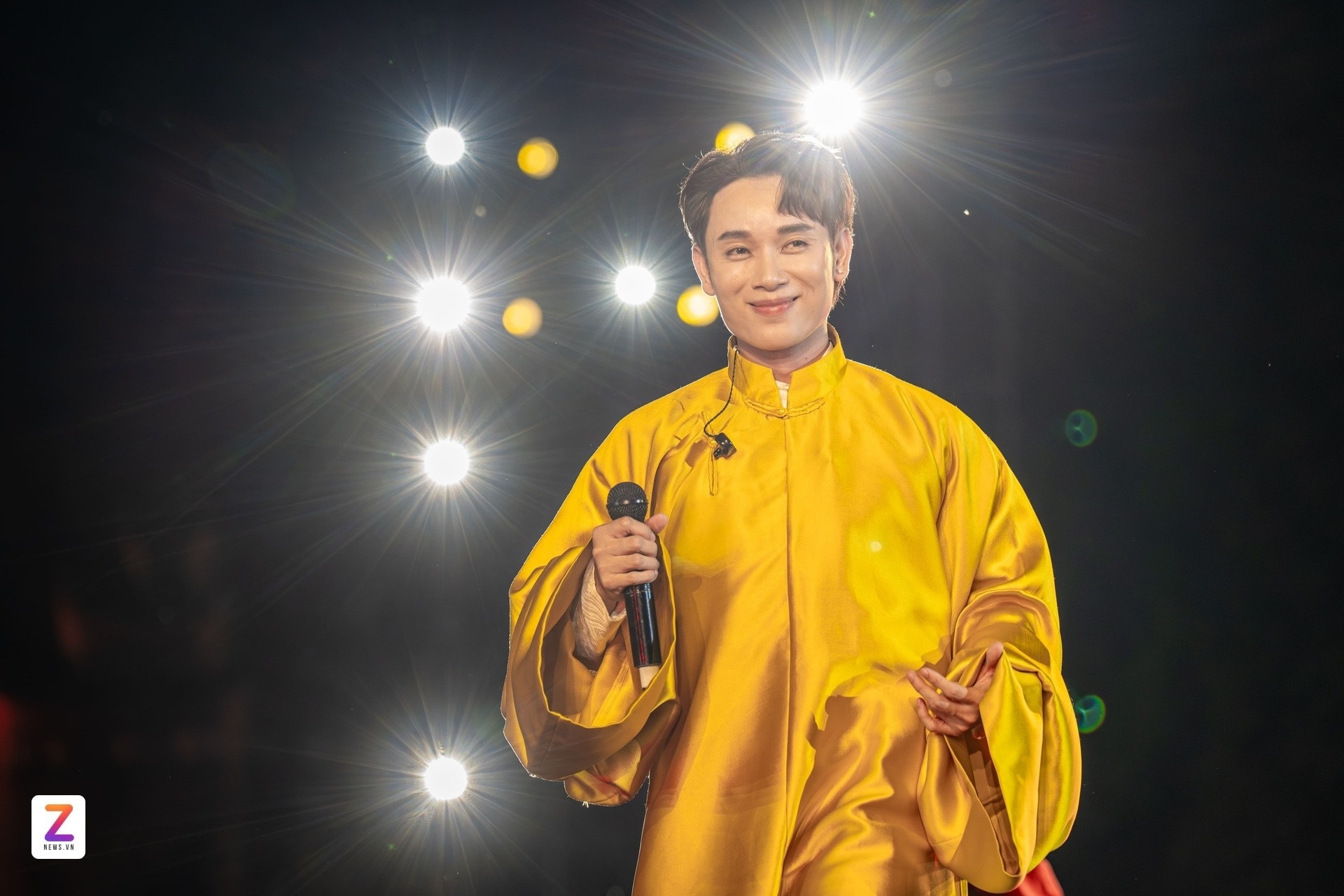 thi truong nhac viet anh 4