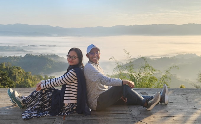 Shanewas Shakhawat, 30 tuổi và Phạm Ngọc Mai, 29 tuổi, trong chuyến về Bangladesh cuối năm 2024. Ảnh: Nhân vật cung cấp