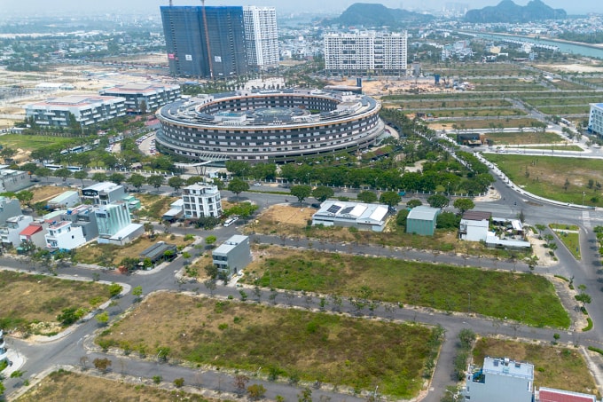 Đất nền tại dự án Khu đô thị FPT, phường Ngũ Hành Sơn, TP Đà Nẵng. Ảnh: Nguyễn Đông