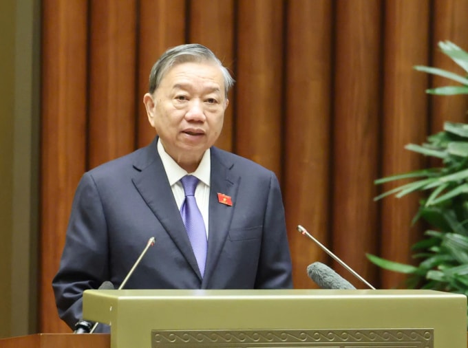 Tổng Bí thư Tô Lâm phát biểu chỉ đạo tại Hội nghị quán triệt về công tác bầu cử sáng 15/11. Ảnh: Hoàng Phong