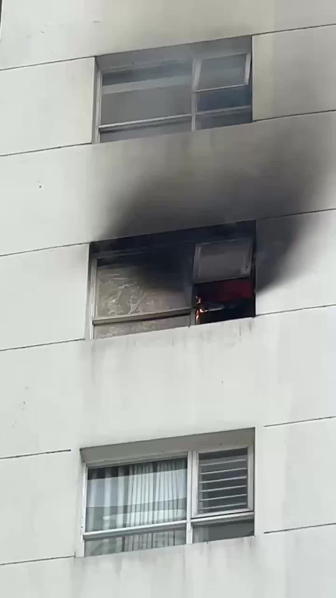 Cháy chung cư Dream Home Palace