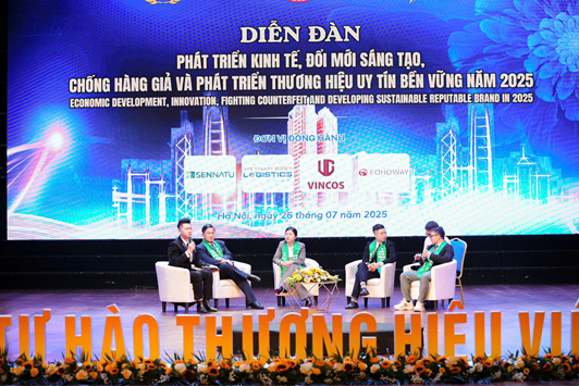 "Không ngừng bứt phá": Khí chất bền bỉ của MC Đồng Thoại trên hành trình 12 năm cầm mic - Ảnh 2.