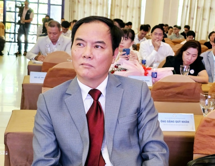 Ông Phạm Văn Xô giữ chức Chủ tịch Hiệp hội Xuất nhập khẩu TP HCM - Ảnh 1.