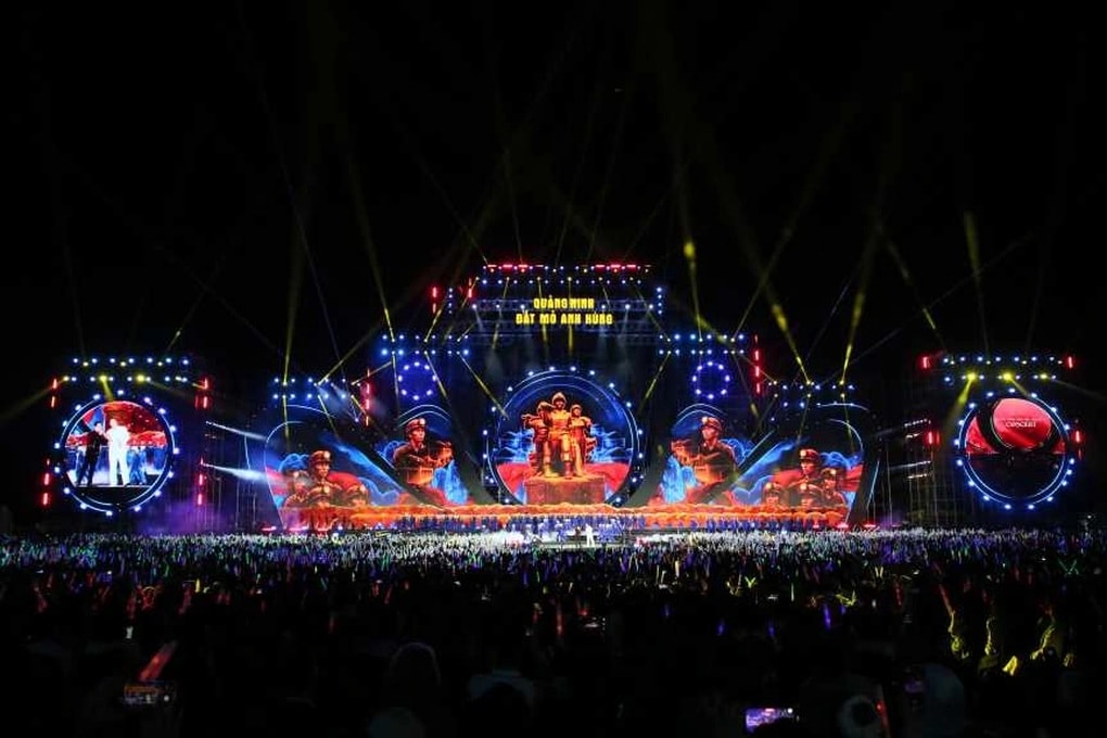 Quảng Ninh bùng nổ concert, tạo “cú hích” cho du lịch và kinh tế đêm - 2 Quảng Ninh bùng nổ concert, tạo “cú hích” cho du lịch và kinh tế đêm - 2