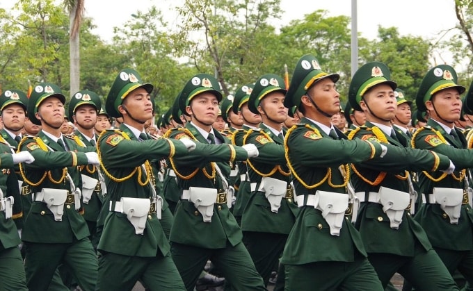 Khối Sĩ quan Biên phòng tập luyện cho đợt diễu binh A80, hồi tháng 8. Ảnh: Fanpage Học viện Biên phòng