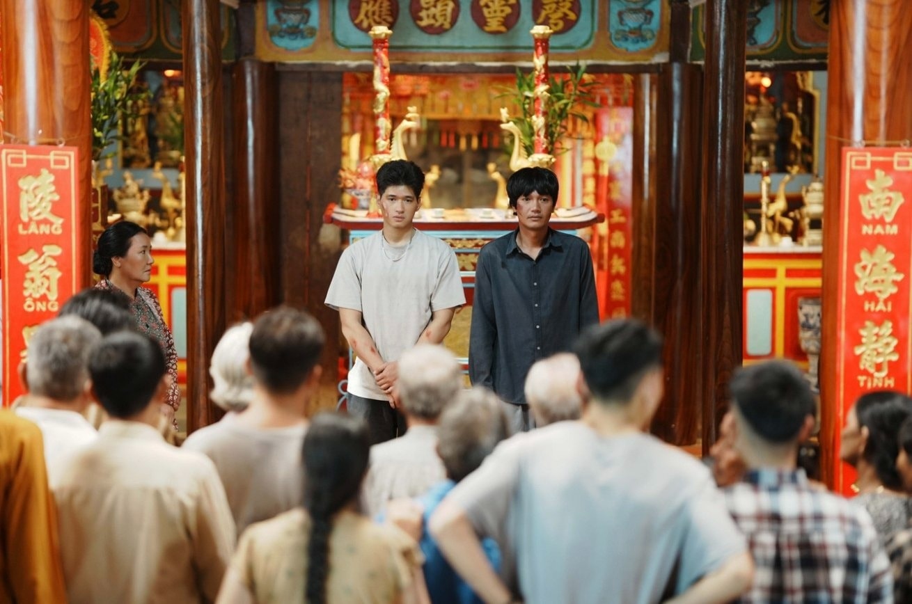 review long dien huong anh 1