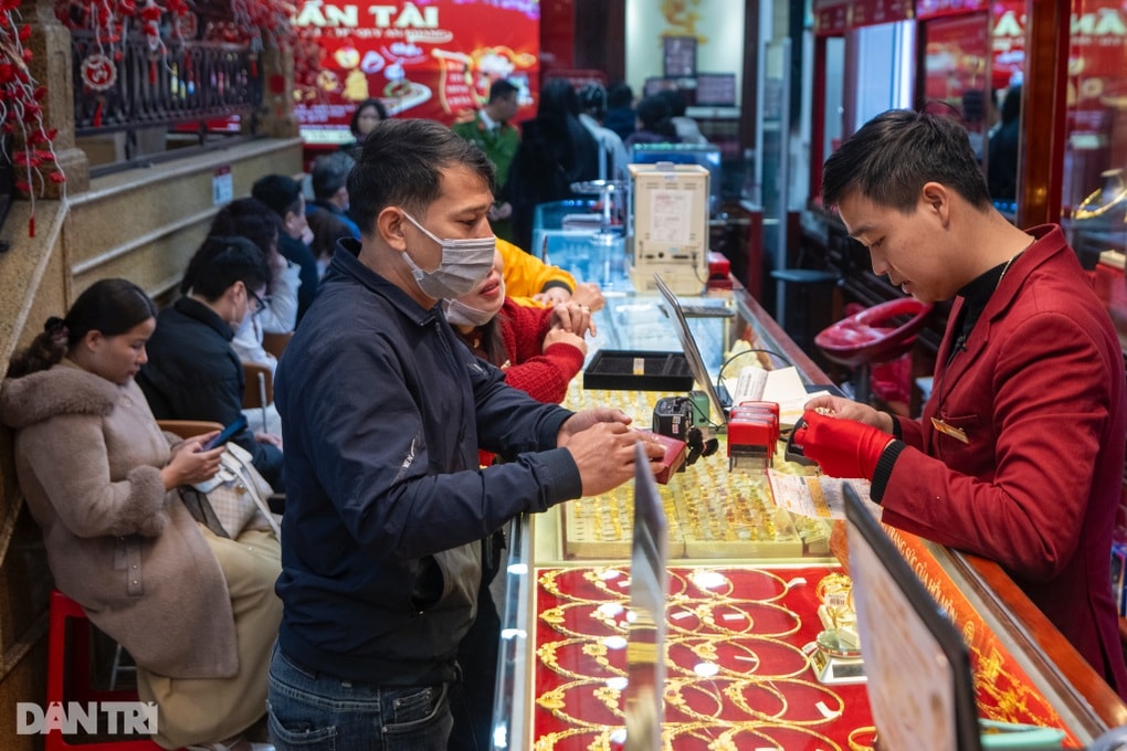 Huy động 500 tấn vàng trong dân: Chuyên gia nói có thể nhưng cần thời gian - 2