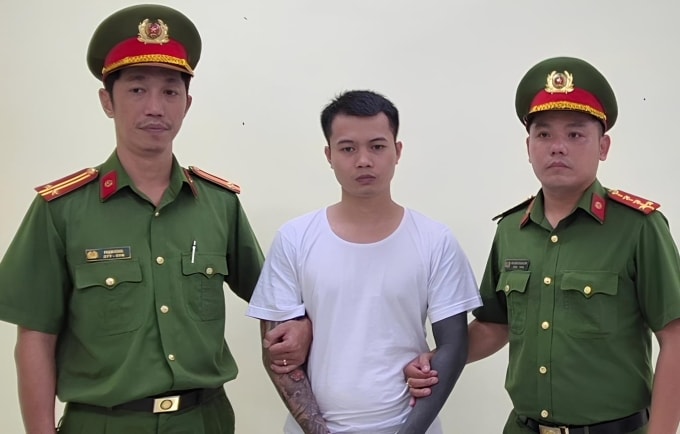 Lê Anh Điệp, 30 tuổi, chủ tài khoản Tàng keng Ông Trùm bị bắt vì cáo buộc đăng video công kích việc cứu trợ lũ lụt, miệt thị người dân, gây chia rẽ các vùng miền. Ảnh:Công an TP HCM