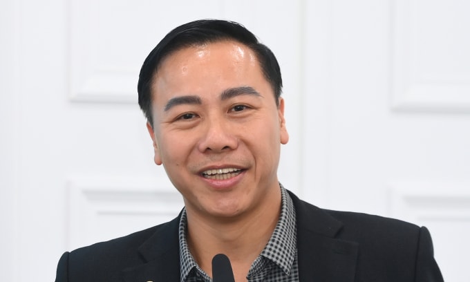 Thượng tá Nguyễn Đình Đỗ Thi chia sẻ về dự thảo Luật An ninh mạng mới tại toạ đàm. Ảnh: NCA