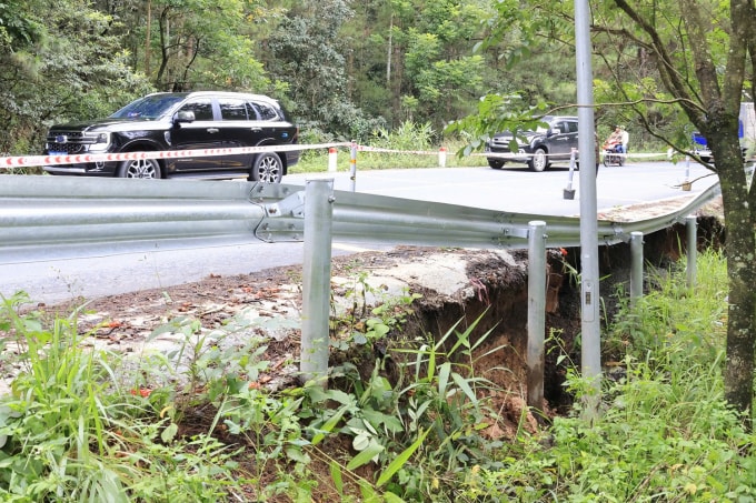 Hiện trường sạt lở. Ảnh: Khánh Hương