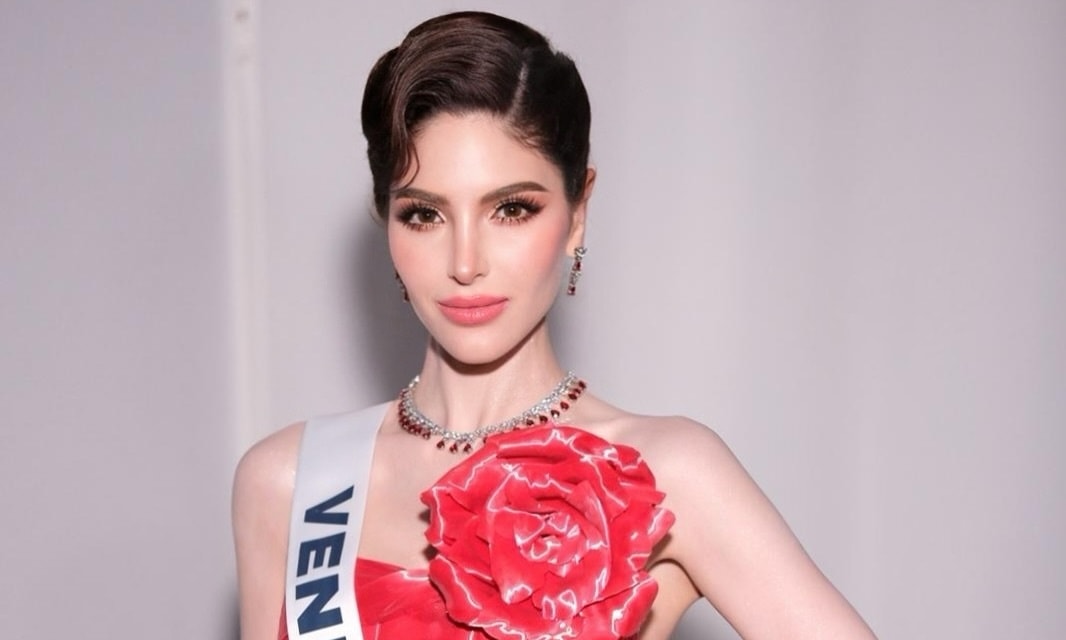 Mỹ nhân Venezuela catwalk, hô tên tại Miss Universe