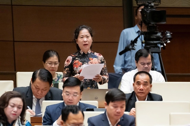 Bất cập trong giải phóng mặt bằng khiến nhiều dự án có tiền không giải ngân được - Ảnh 1.