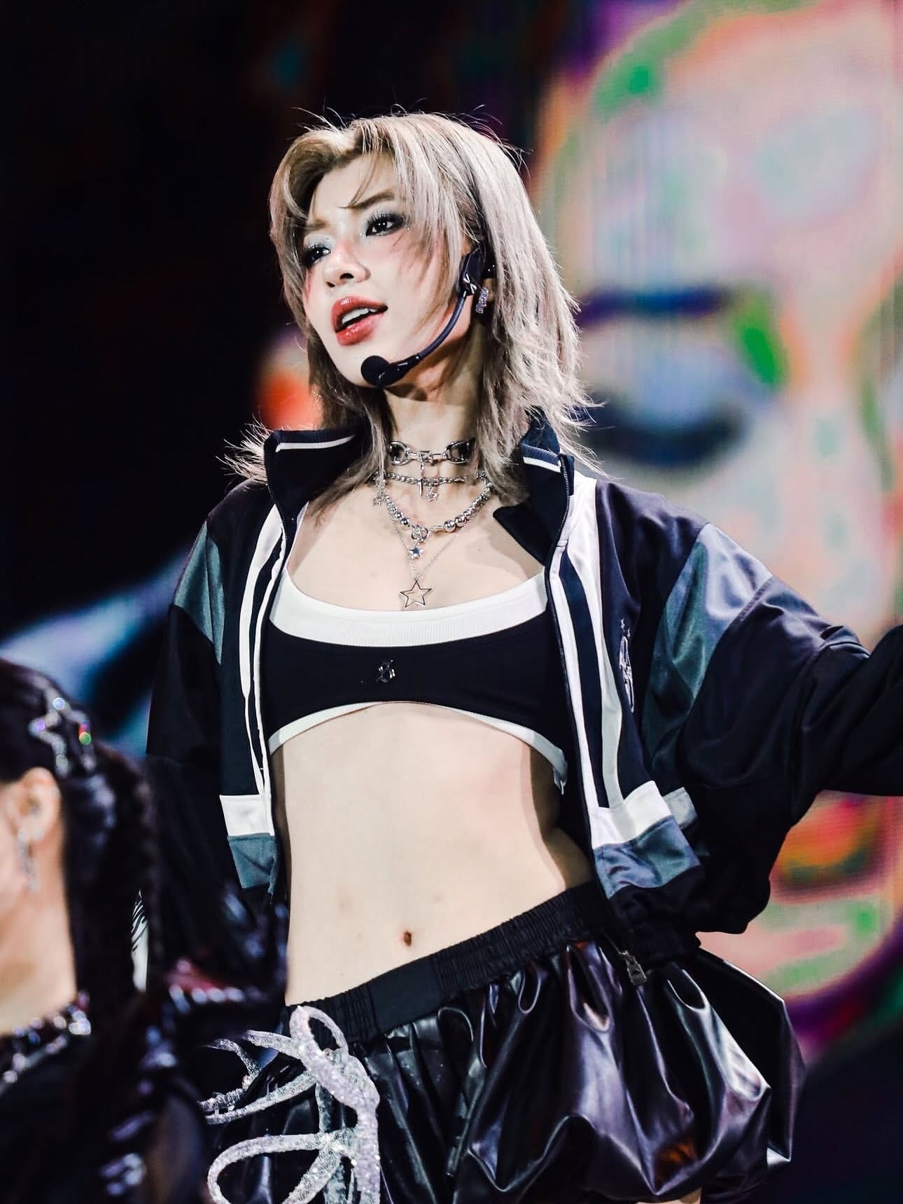 Dong Anh Quynh hen ho anh 4