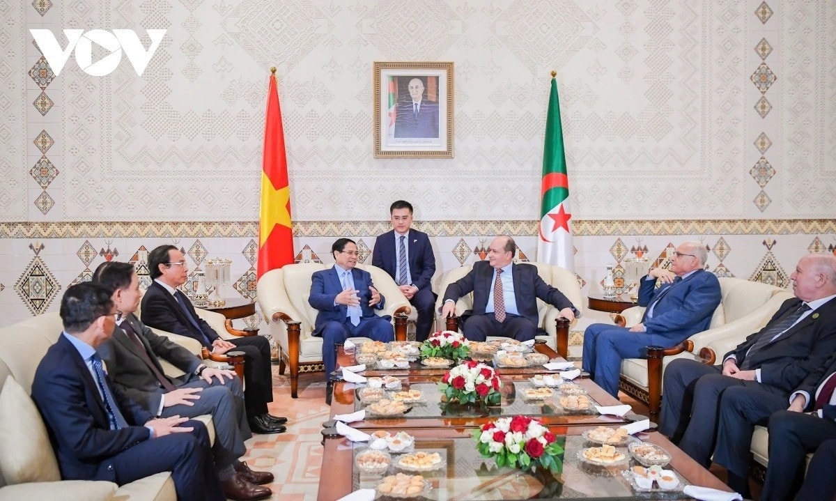 Thủ tướng Phạm Minh Chính bắt đầu chuyến thăm chính thức Algeria - 5