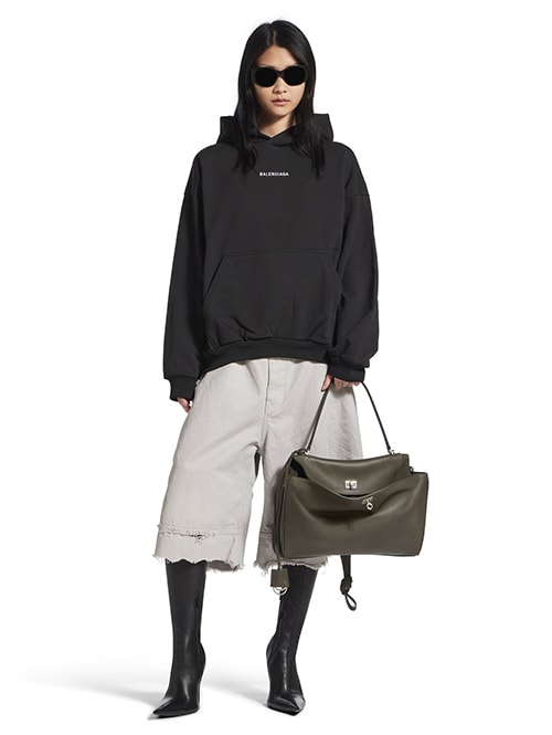 Thử phân biệt áo đắt tiền và bình dân - 8