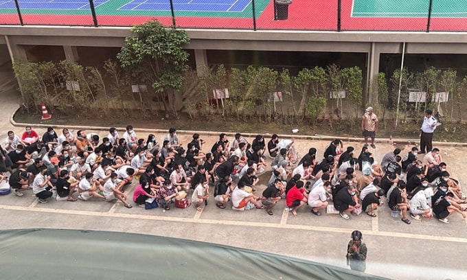 Nhóm người làm việc tại Shwe Kokko bị BGF và quân đội Myanmar bắt giữ vào ngày 18/11. Ảnh: Reporters