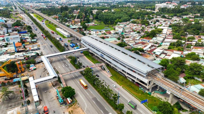 Nếu khai thác tốt quỹ đất dọc tuyến metro số 1 sẽ giúp tạo nên các cụm đô thị thông minh tại TP HCM Ảnh: HOÀNG TRIỀU
