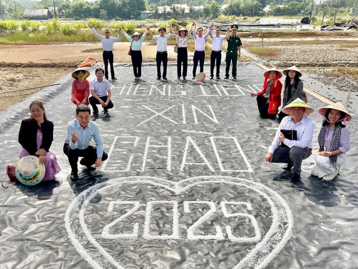 - Ảnh 2. - Ảnh 2.