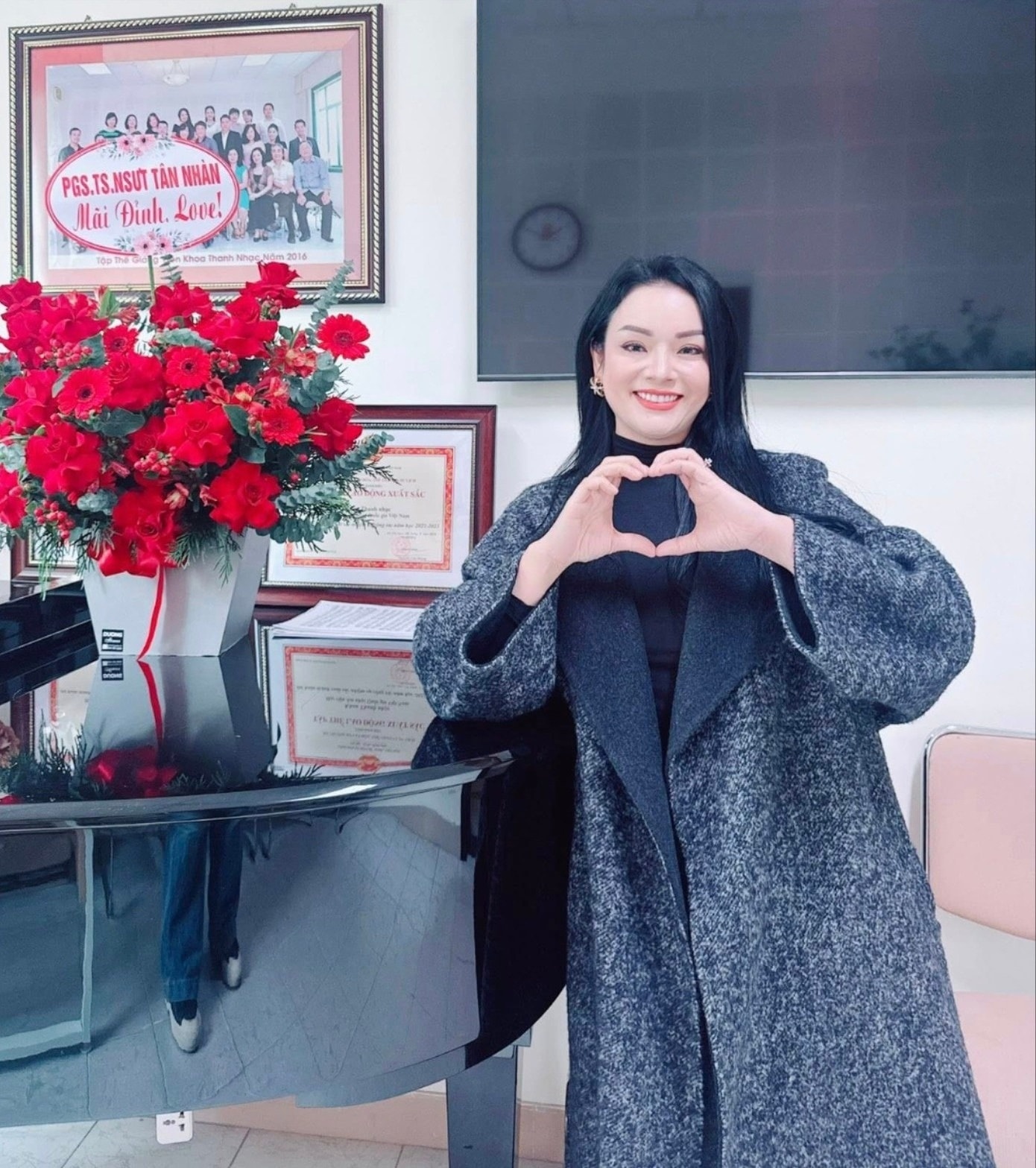 Tân Nhàn ảnh 1 Tan Nhan anh 1