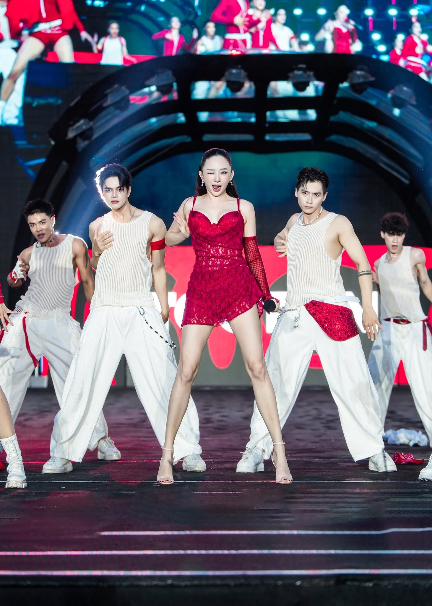 Tóc Tiên ảnh 3 Toc Tien anh 3