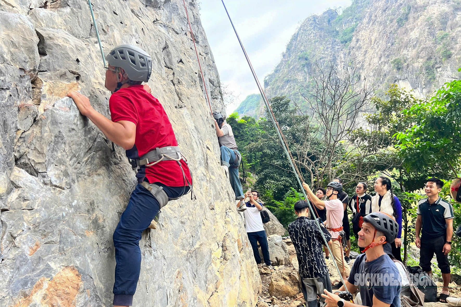 Đến Lạng Sơn trải nghiệm leo núi mạo hiểm- Ảnh 6.