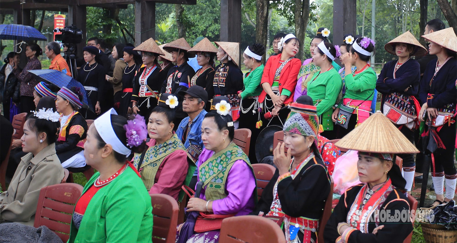 Sắc màu đoàn kết rực sáng tại Làng Văn hóa - Du lịch các dân tộc Việt Nam- Ảnh 12.