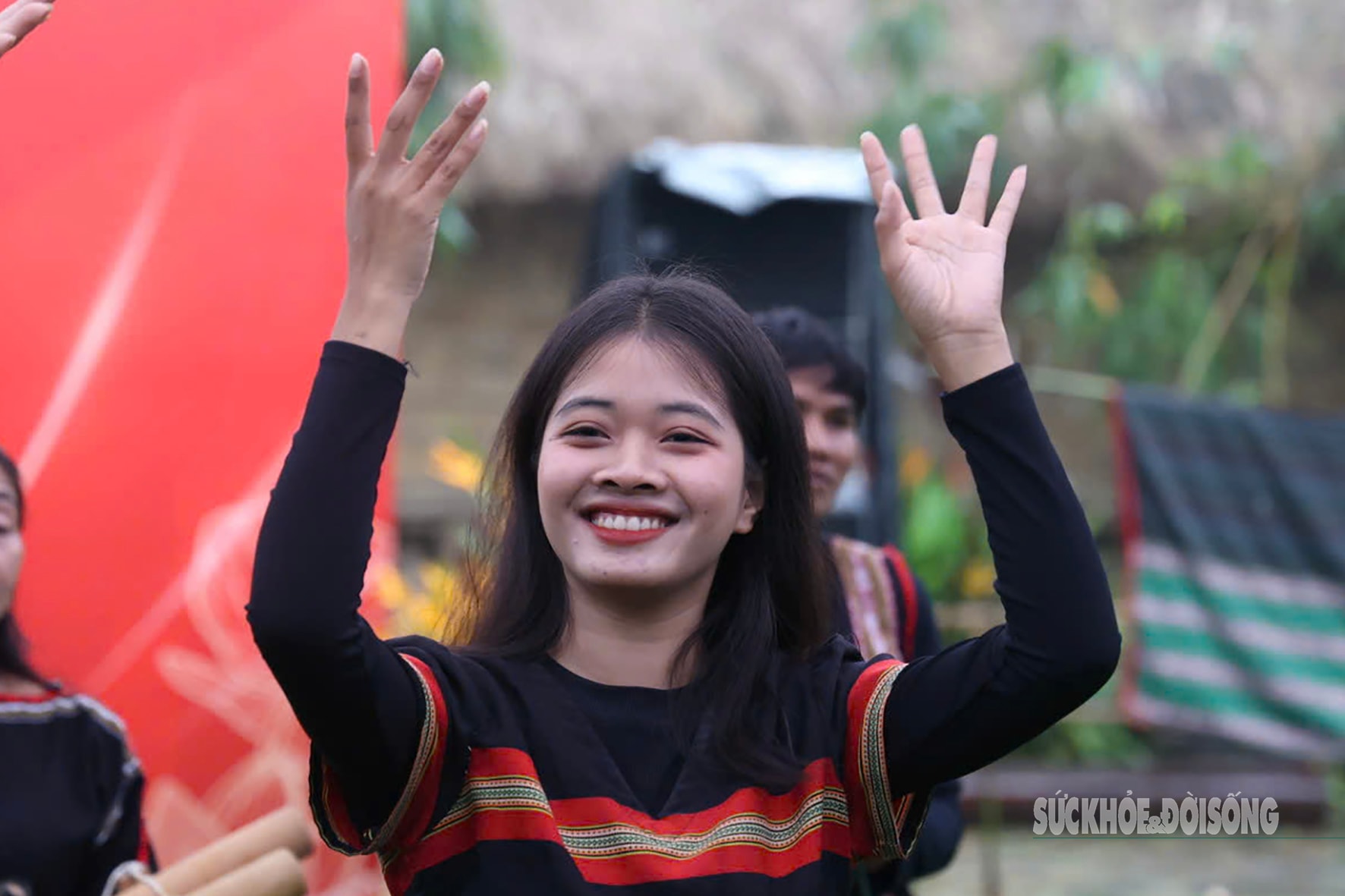 Sắc màu đoàn kết rực sáng tại Làng Văn hóa - Du lịch các dân tộc Việt Nam- Ảnh 8.