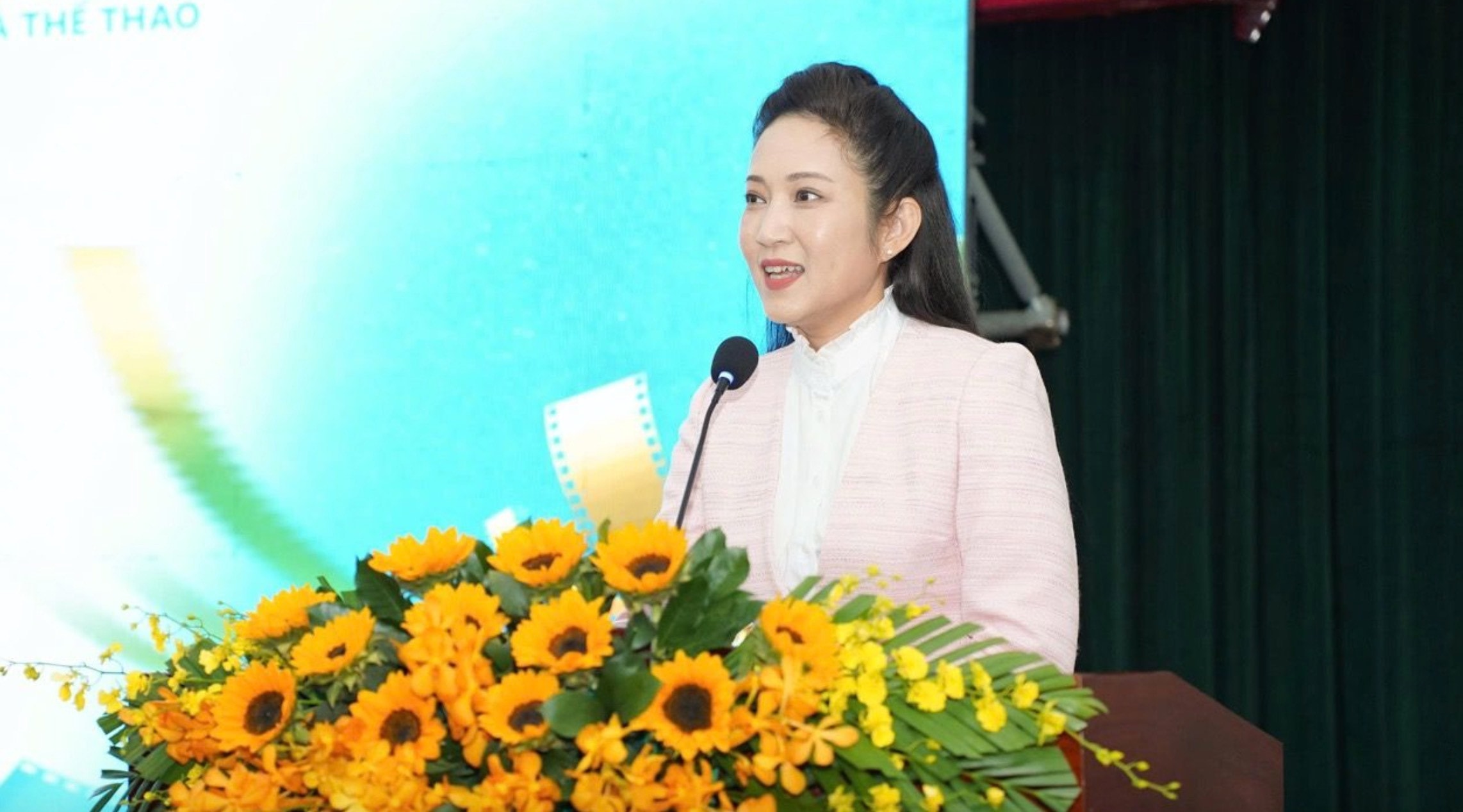 Bà Nguyễn Thị Thanh Thúy - Phó Giám đốc Sở Văn hóa và Thể thao TP.HCM phát biểu.