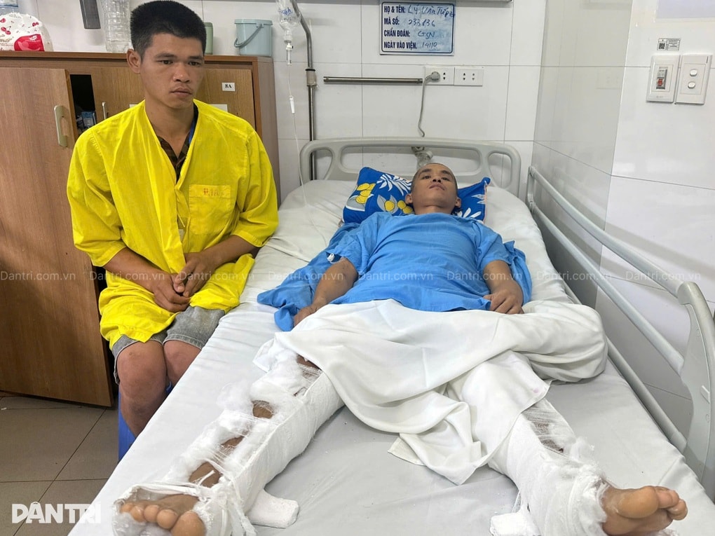 Chàng trai trẻ gặp nạn nguy kịch, mẹ ung thư dừng điều trị để cứu con - 2