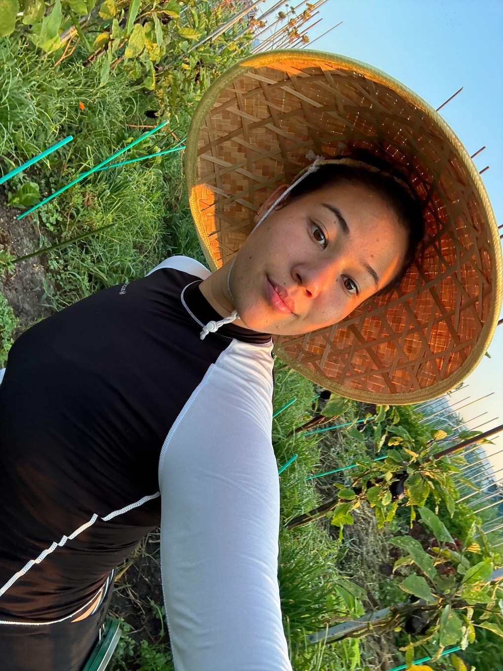 Nữ du khách gặp nạn trên cung Hà Giang, người dân mời về nhà tá túc qua đêm - 3