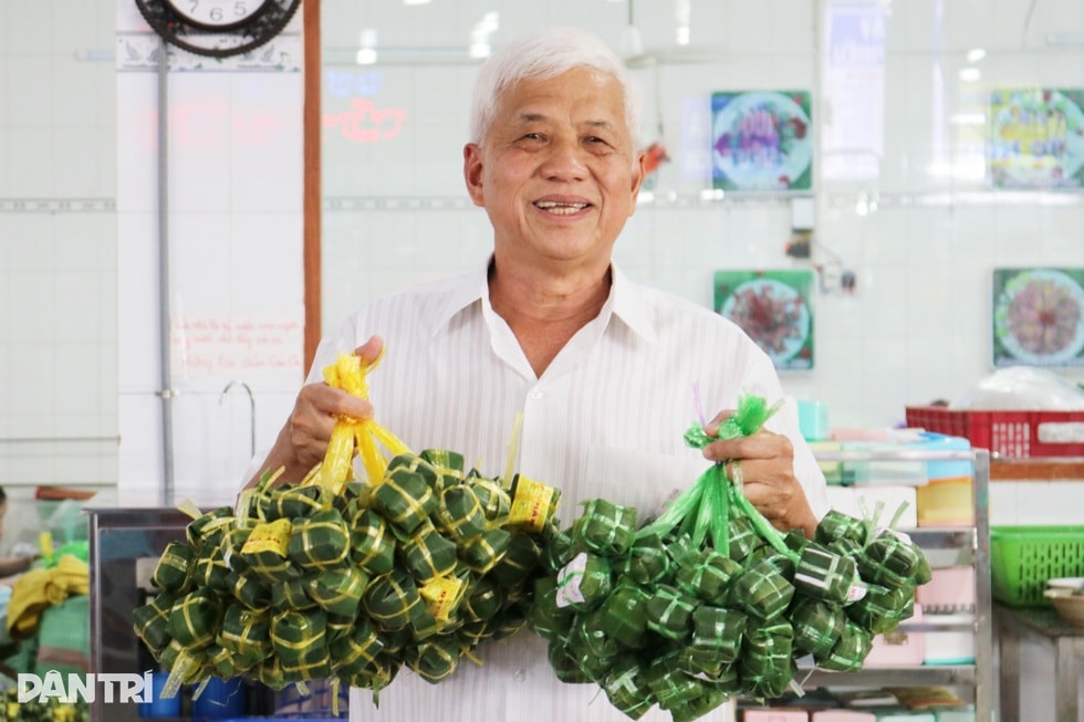 Bí quyết thành tỷ phú của cậu bé bán nem dạo ở bến phà  - 1