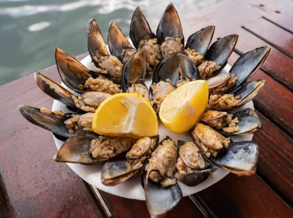 Khách sạn diệt rệp bằng thuốc trừ sâu: Gia đình 4 người hít phải và tử vong - 2