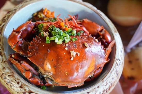 CLIP: Những món ăn hấp dẫn từ đặc sản cua Cà Mau - Ảnh 8.