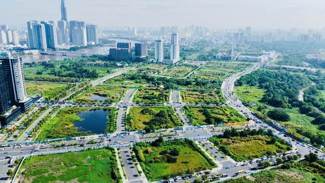 - Ảnh 4. - Ảnh 4.