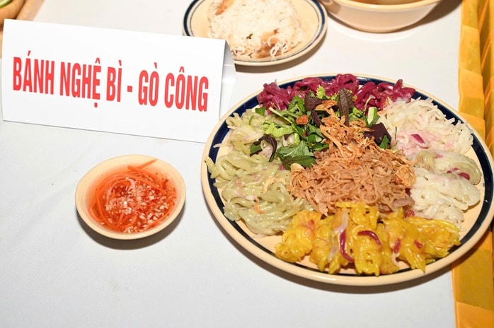 100 món ngon từ gạo, bún vừa lập kỷ lục tại TP HCM có gì hấp dẫn? - Ảnh 6.