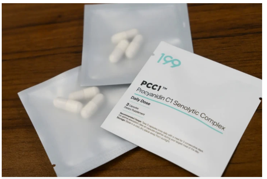 Thuốc procyanidin C1 của công ty Lonvi Biosciences, được cho là giúp loại bỏ những tế bào già cỗi gây hại cho cơ thể. (Ảnh: New York Times)