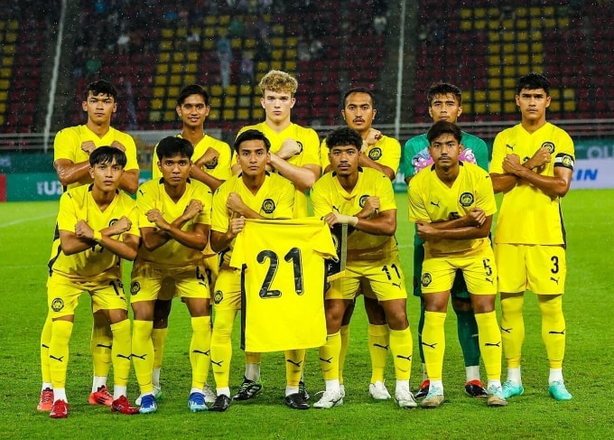 Đội hình xuất phát Malaysia trong trận thua Thái Lan 1-2 ở vòng loại U23 châu Á 2026, trên sân Thammasat ở Thái Lan ngày 9/9/2025. Ảnh: MalaysiaNT.